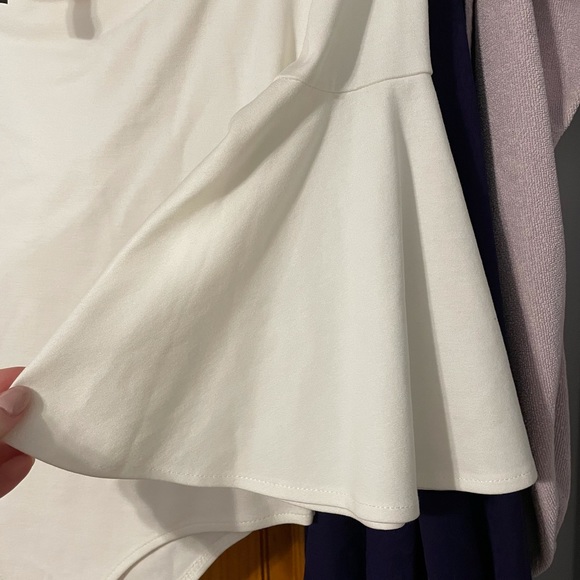 NWT off the shoulder peasant sleeve bodysuit - Picture 2 of 4